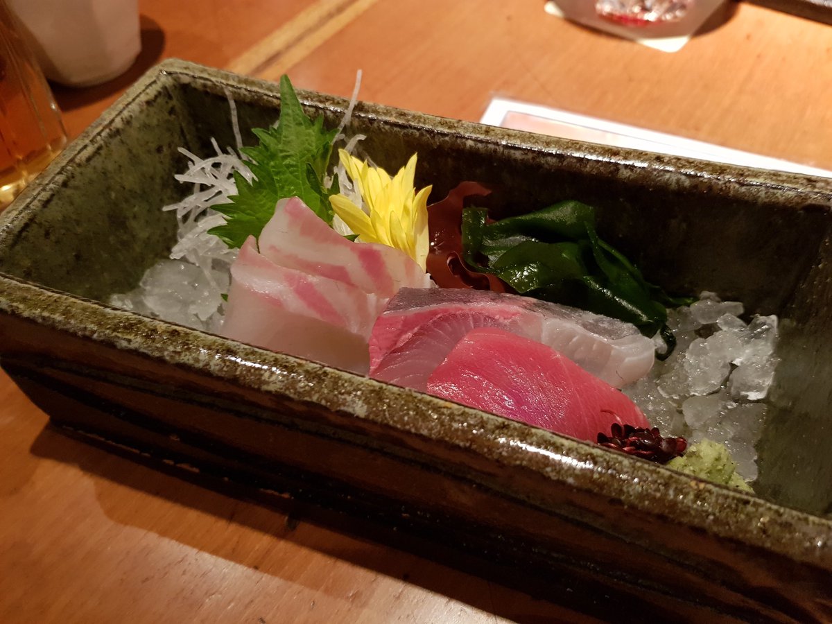 KINGmanXP's tweet photo. Amazing food in tokyo https://t.co/rltmRhNxYX