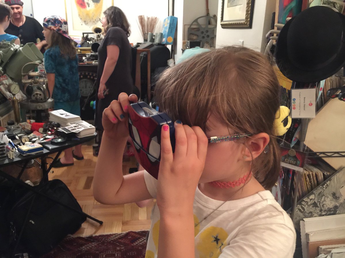 Explorerz's tweet photo. What new worlds will Jr. Explorers Club see this summer? Registration is now open for the best summer adventure ever! https://t.co/S1Hbvq6mt8 https://t.co/jiDaBj5ga1