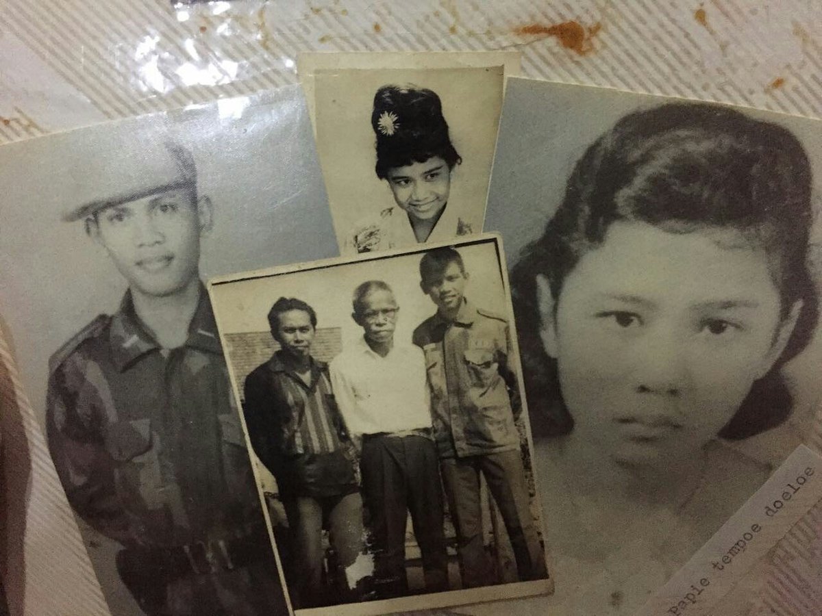 bu, ini ibu sama bapak jaman dulu