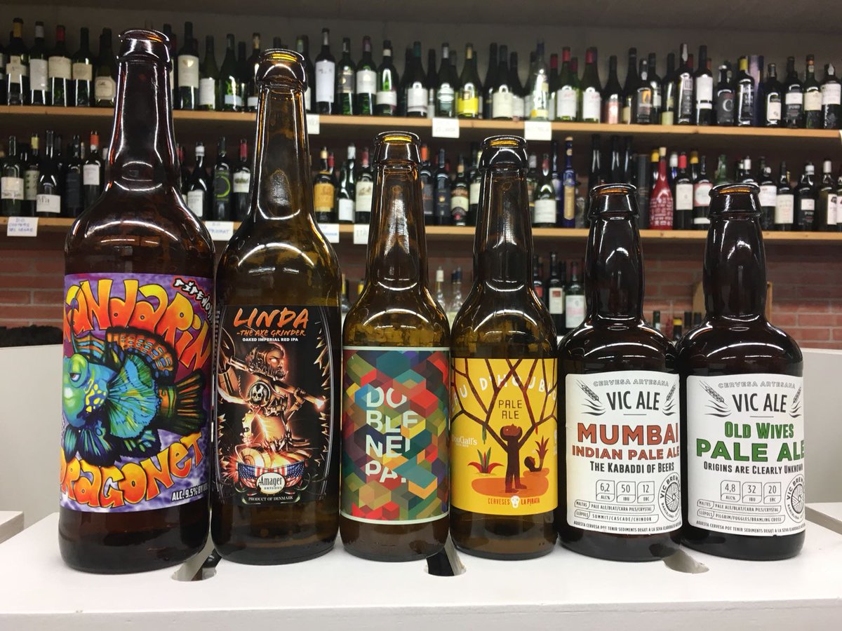 fundacioudg's tweet image. 🍺Els alumnes del "Curs d'Especialització en La #Cervesa: Elaboració, Estils i Maridatge" han gaudit aquesta setmana d'una interessant sessió sobre el #llúpol a càrrec de Jordi Sànchez de @lupulinaCat !👌