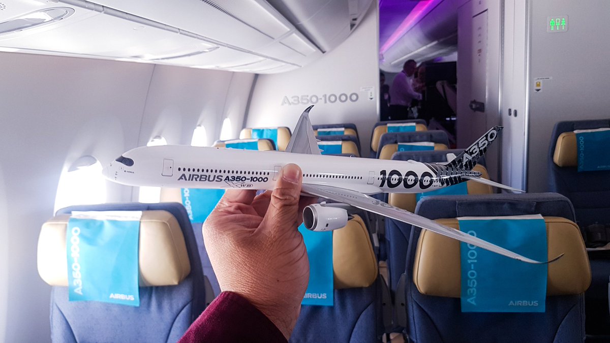 JetsetexpressPH's tweet photo. #Planeception of a 1/200 scale @Airbus #A350XWB inside an 1/1 scale in flight. #AvGeek #AvGeeks #Planespotting #A350 #A351K #Jetsetexpress @A350_Production @A350fans #diecast #FilDAC https://t.co/YOujI3ezXT