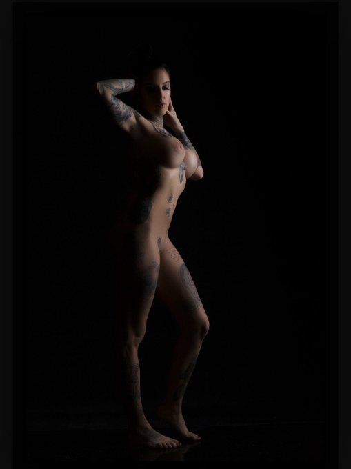 Watch Yemaya Gonzalez's leaked NSFW photo on TwXstars