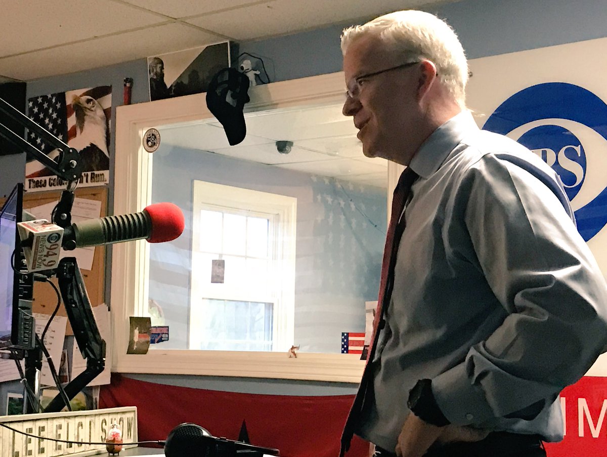Connolly4CT's tweet photo. Tune in to @949newsnow, where I'm about to go live with Lee Elci https://t.co/IGr77atdBM