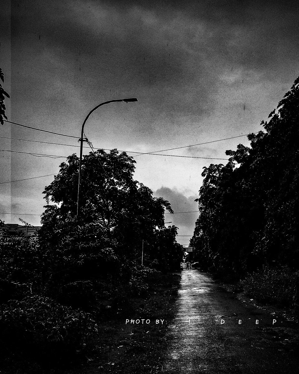 DeepRajMishra17's tweet photo. Let's Hope For A Light!✨ #NewCollection✌ #FUIMXcollections❄ #World🌎 #DeepClick📷 https://t.co/927AAOvVmP