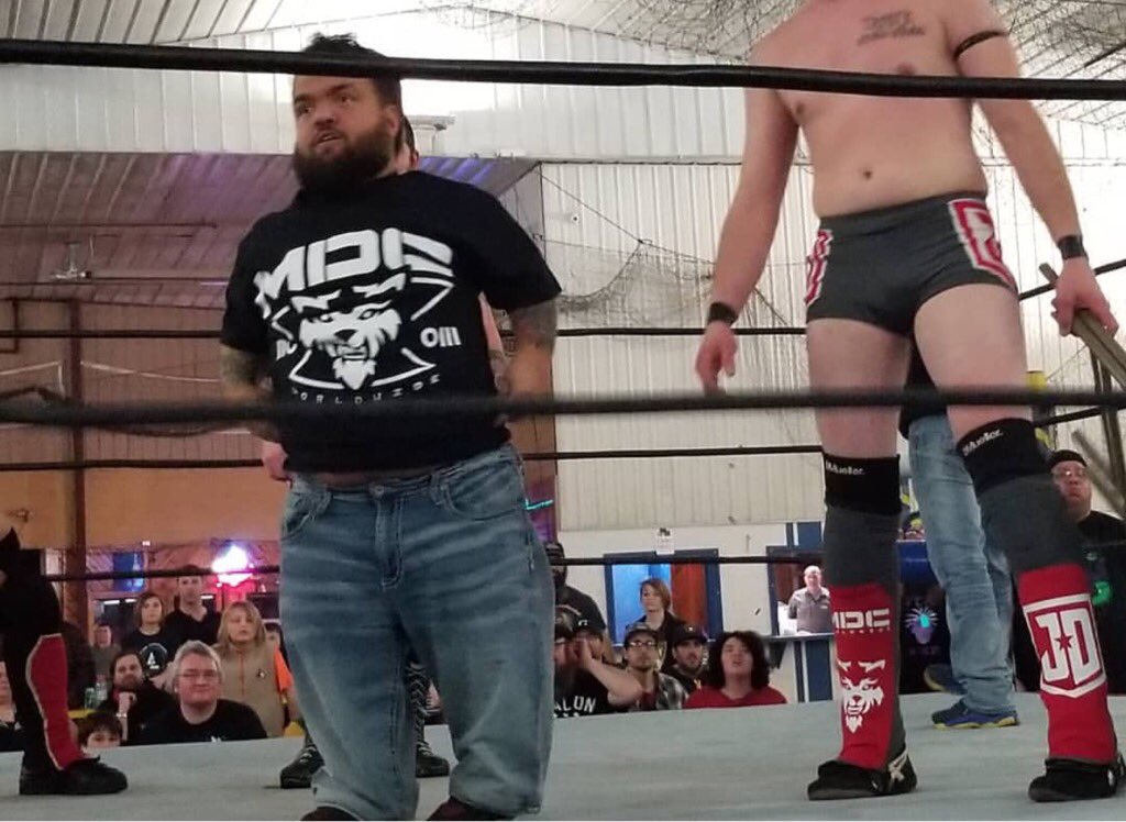 RyukyuDogDingo's tweet photo. Breaking news: WWE super Star Hornswoggle has just joined Mad Dog Club @tida_heat @ElCuervoNegro12 @blackbuffalo37 #rd_pw #wwe #MDCW4L https://t.co/olyf2bJ6Dk