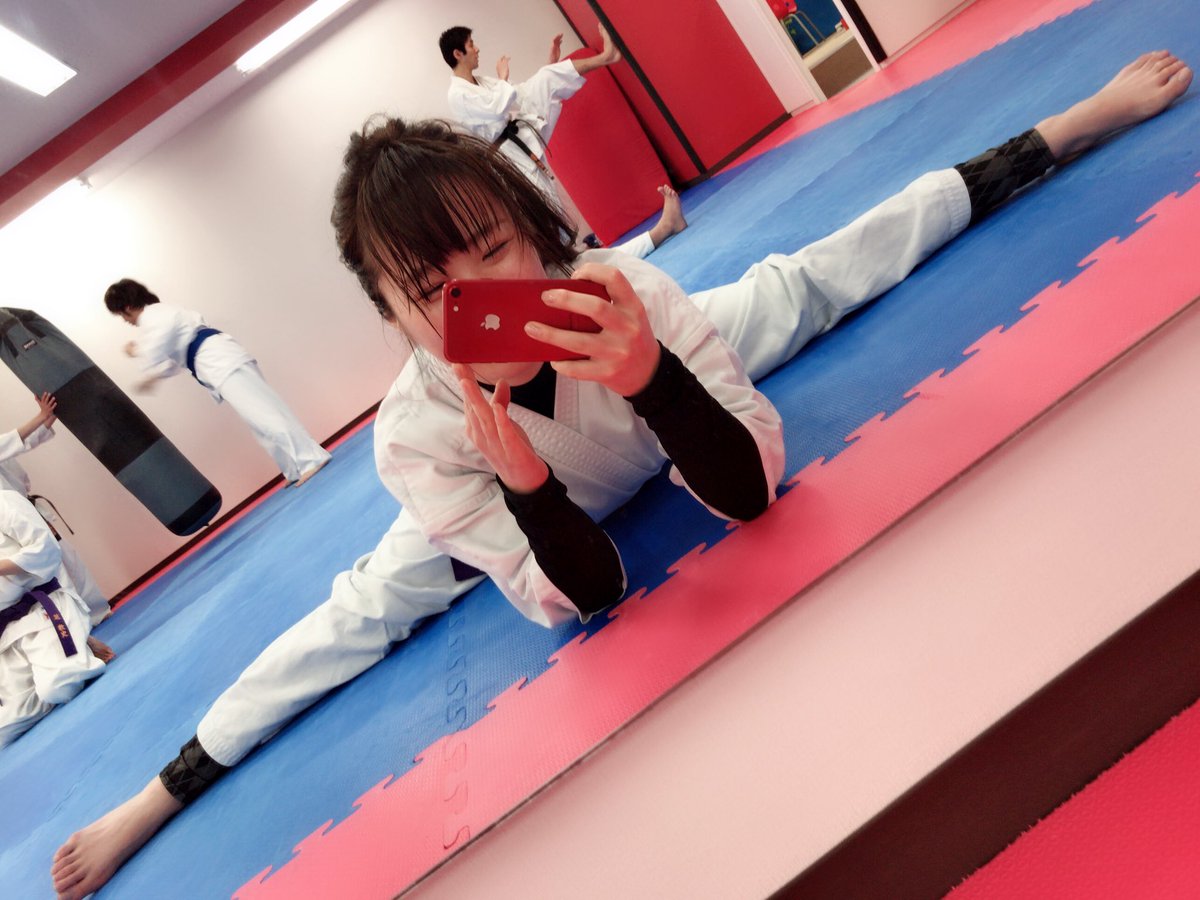 騎馬立ち