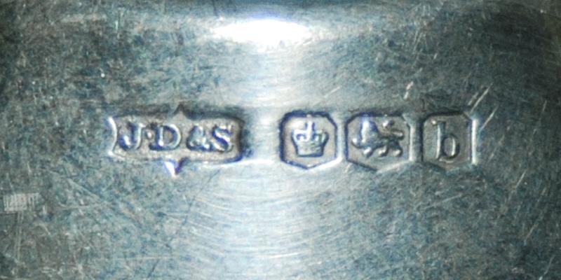 BuyerAntique's tweet image. How do I identify my Sterling #SilverPattern?

If you have a set of antique sterling #silverware, you might be wondering what the pattern is or if what you have is actually an authentic set of sterling flatware. Look at here and learn how to identify them: goo.gl/eFVzsj