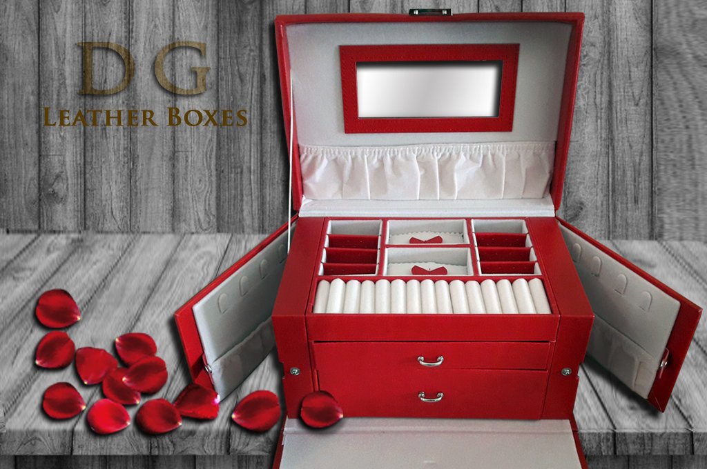 BoxesDg's tweet photo. Especial Mujer: Maletín para bijouterie y relojes, con espejo y estuche pequeño para cartera. Compralo Acá » https://t.co/CIFItTNOjm #DGLeatherBoxes #EstucheBijouterie #DiaDeLaMujer #NewStyle https://t.co/38g86hKsRu