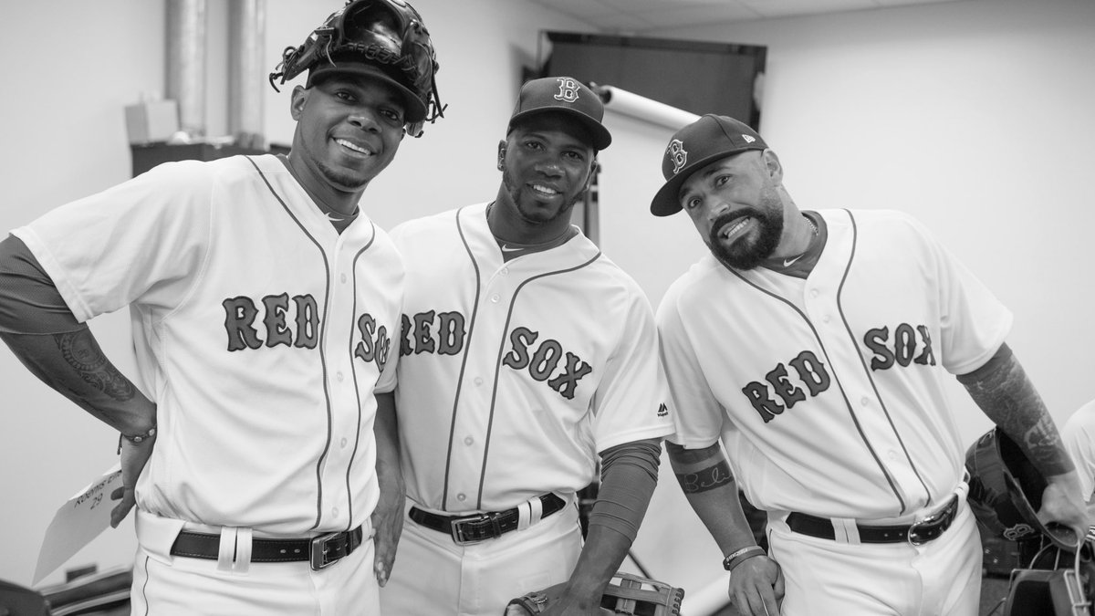 RedSox's tweet photo. #PhotoDay 2018 Complete ✔️ https://t.co/oZZUZaDel5