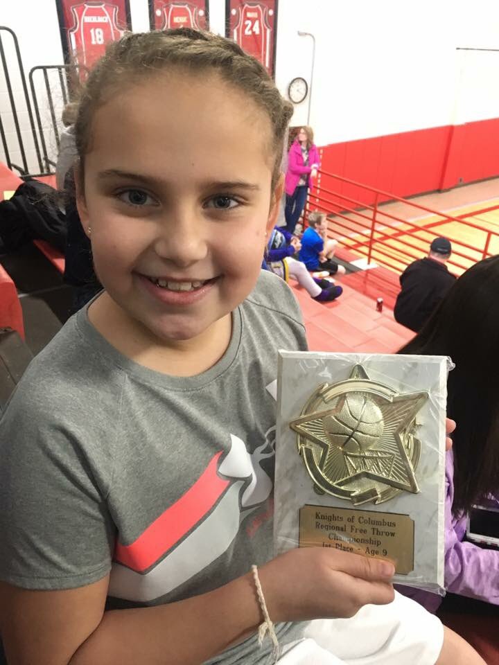 StJamesSchool2's tweet photo. Congrats to Rilyn on her 1st place finish @the Knights of Columbus Free Throw Contest. #ontostate 💙💛🏀🏆 https://t.co/AZ4EiAxq58
