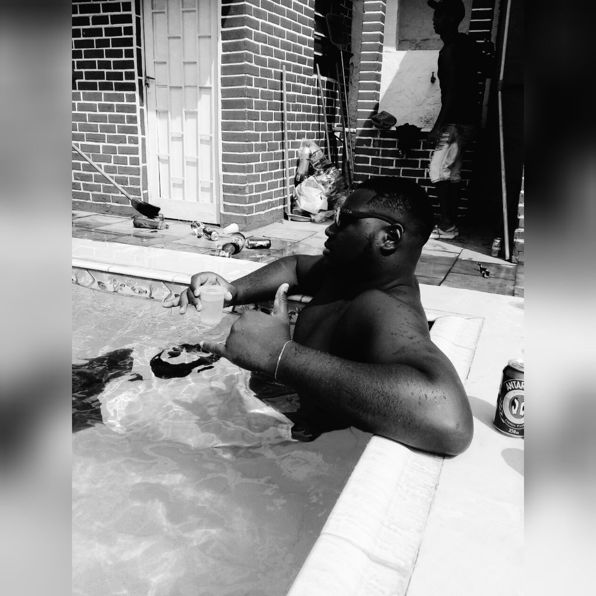 PaulloCavani's tweet photo. #NewProfilePic https://t.co/VLDKqZEZQc