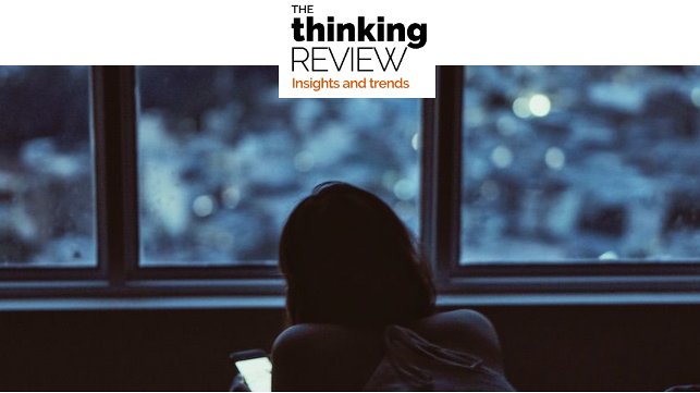 Thinking_Review's tweet photo. ENGANCHADOS A NUESTRO ESPEJO NEGRO “Si la tecnología es una droga -y se siente como tal- entonces, ¿cuáles son los efectos secundarios?” #BlackMirror #Netflix https://t.co/20mKk25xiP #futuro https://t.co/f5LnPWeSgI