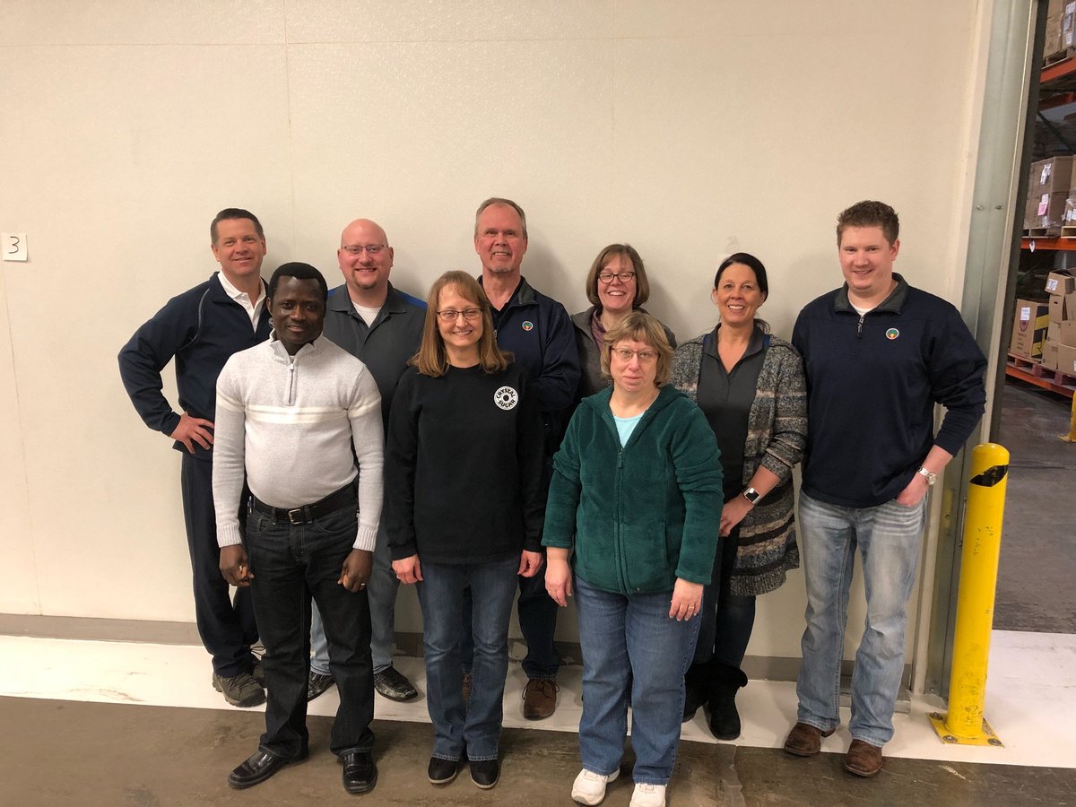 CrystalCoDane's tweet photo. Great Job Team! American Crystal Sugar Company Great Plains Food Bank Volunteer Opportunity we assembled 1660 pounds of food into 1383 meals for those in need.
#Communityroots
#sugarissweet https://t.co/bRlnUwrVZk