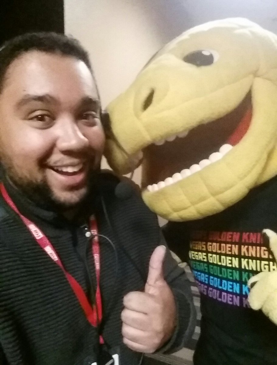 SebassEdm's tweet image. Got to meet @ChanceNHL today. Easily the coolest mascot around. @GoldenKnights