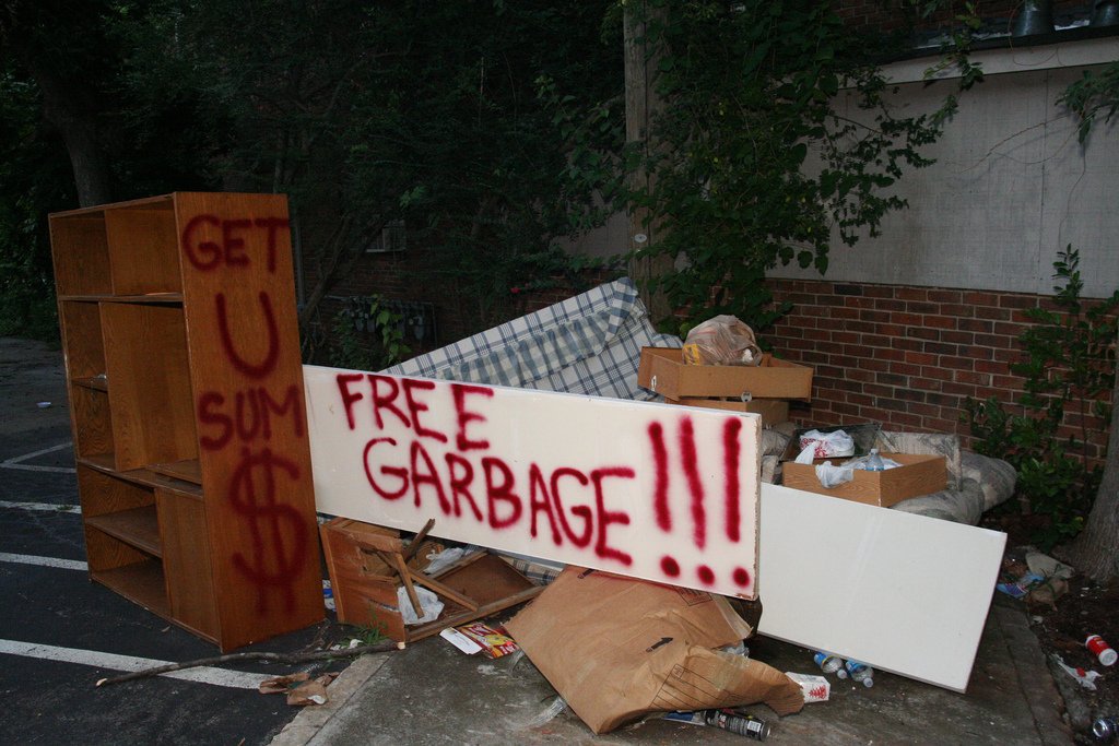 DevilsFirm's tweet photo. Meanwhile at the office of Rangers GM, Jeff Gorton @NHL @NYRangers @NJDevils #TradeDeadline #TradeCentre #NYR #NYRangers #Sell #FreeGarbage https://t.co/Vsa6AyVPao