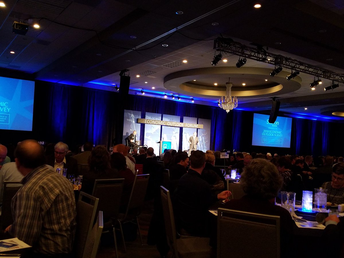 FMWFChamber's tweet photo. Thank you Scott Green @StarionBank w @MSUMoorhead for conducting this year's #eof18 survey! https://t.co/xlJbFtWWB8