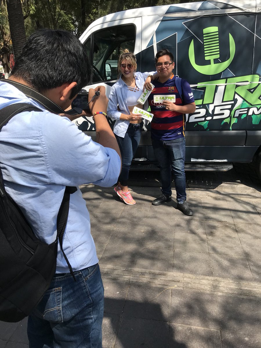 UltraRadioPue's tweet photo. ¡Todos sintiendo el #efectoultra en Paseo Bravo y nos encontramos a Misael ganador del Auto Ultra!

#puebla #radio #ultrasticker https://t.co/cR249FMYY5