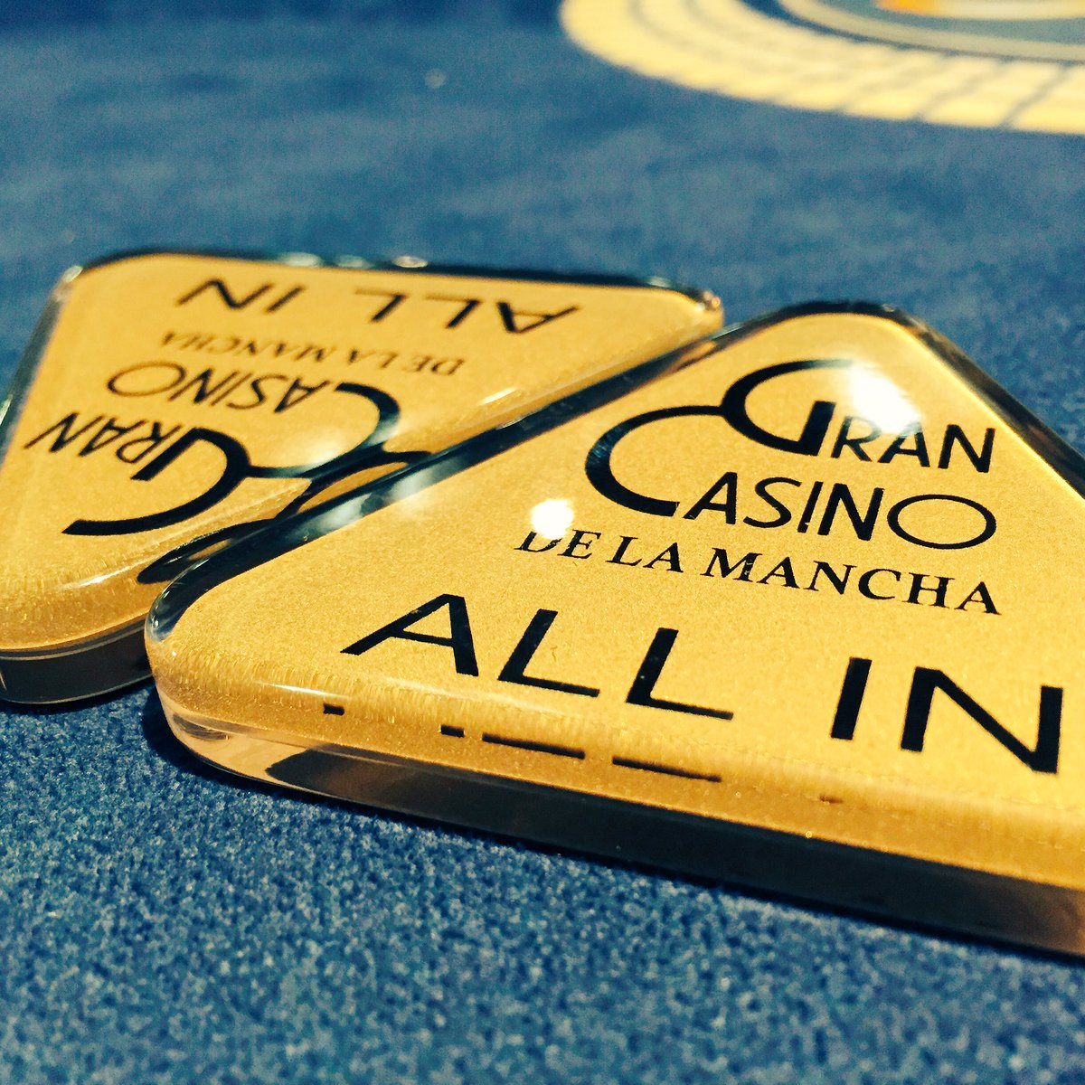 CasinoLaMancha's tweet photo. 🏁 Vuelven los Garantizados 🏁
esta semana nuestros torneos regulares garantizan 100 entradas cada uno
#UltraJueves 💰 €4K
#MacroViernes 💰 €4.5K
#SúperSábado 💰 €5K
#MegaMensualGCM 💰 €10K https://t.co/WYe6qyJscz