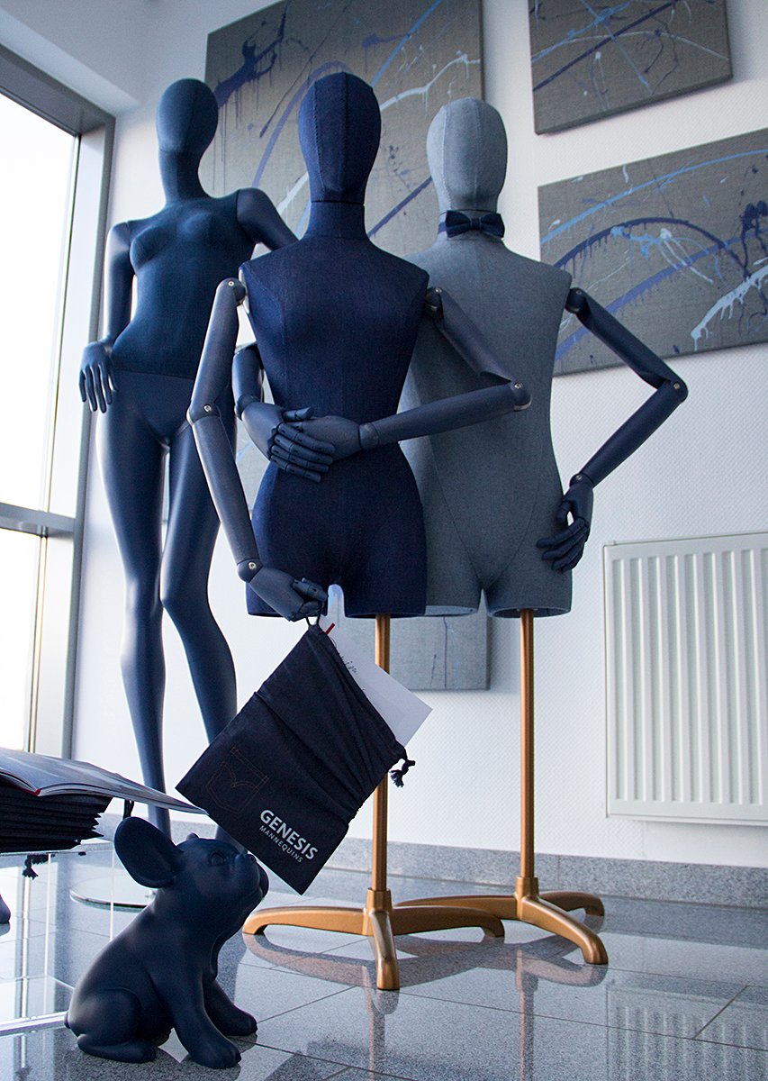 Virtumannequins's tweet photo. CELEBRATING THE SPRING COLOR SPLASH AT OUR HEADQUARTERS
Are you looking for some inspiration? #Denim covered torsos, anybody?
Make an appointment and visit us in our #showroom! https://t.co/YuhCXdSMYo #mannequins #visualmerchandizing #denimcoveredtorsos #articulatedarms https://t.co/KN5X51seGV