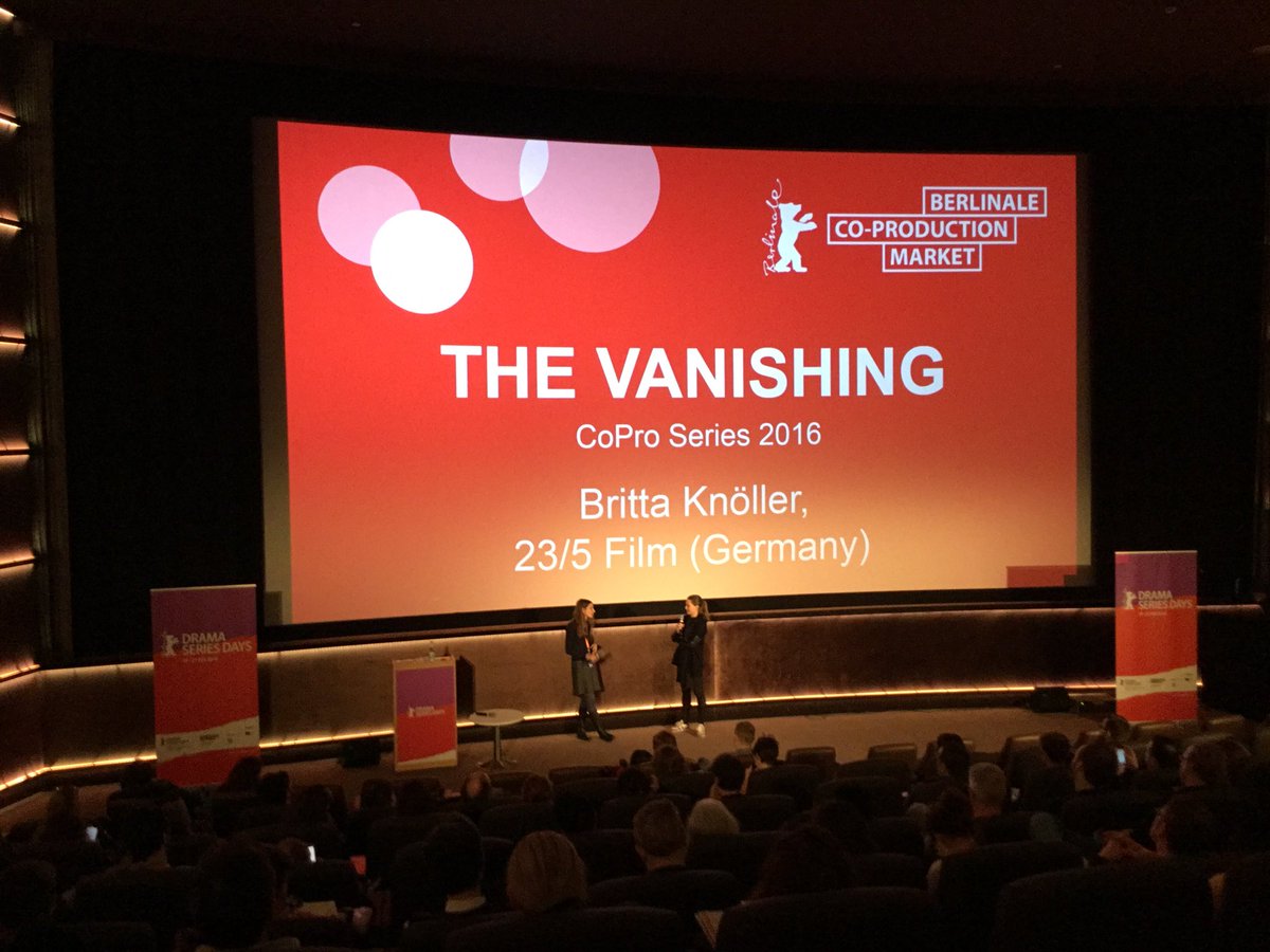 katharinablum7's tweet photo. #dramaseriesdays fragt: was wurde aus Projekten , die in den letzten Jahren bei #coproseries präsentiert wurden, jetzt mit Britta Knöller und #dasverschwinden 👏 https://t.co/CMoKhGIoiH