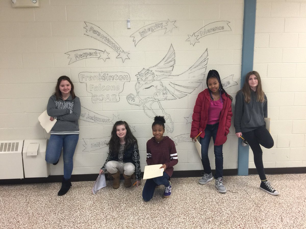 Ms_Kearney_'s tweet photo. Admiring the artwork done by our FANTASTIC #artclub here at @FranklintonElem #talentedFalcons https://t.co/JKiwLXLeIn