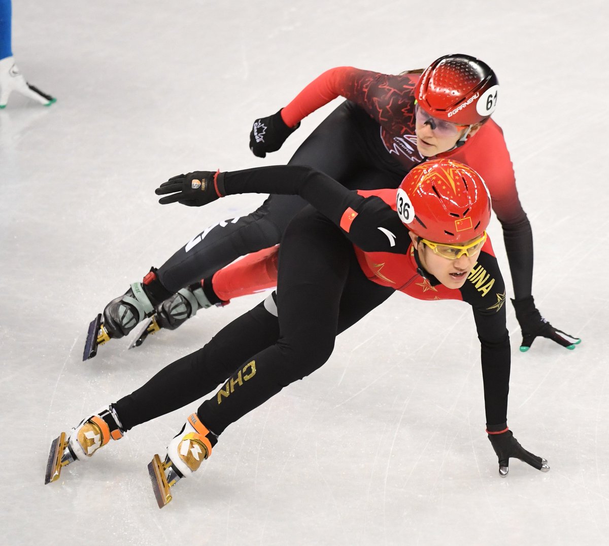 XHSports's tweet image. China was disqualified, South Korea won gold, the Netherlands had bronze in a new world record in the women's 3,000m short track speed skating relay at #PyeongChang2018
