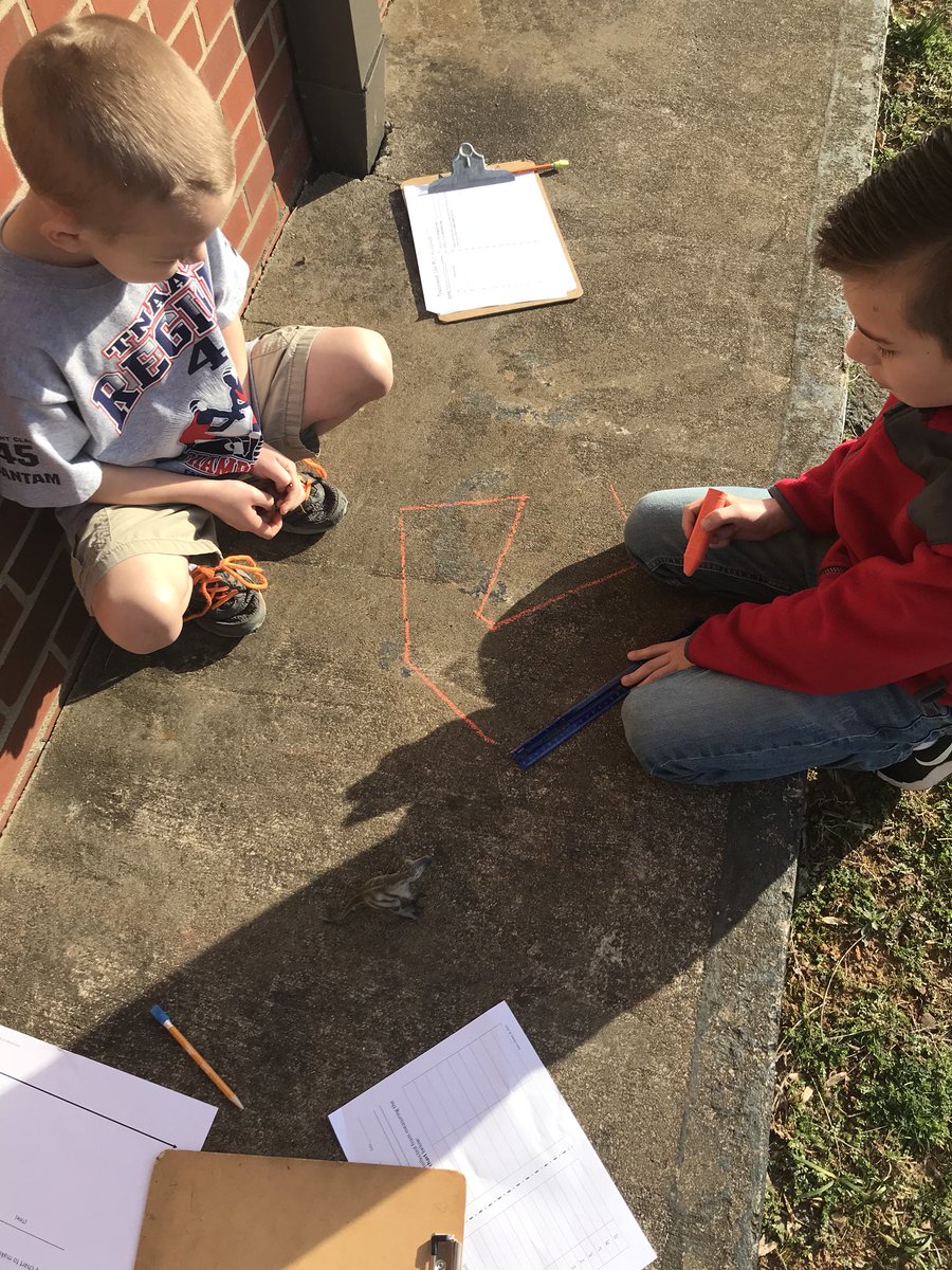 adubdubss's tweet photo. Such a beautiful day to be outside creating and measuring dinosaur paths. The data collected will then be put on a line plot. #takemathoutdoors #pvessuccess #ccsdtn https://t.co/YNELxMZTPg