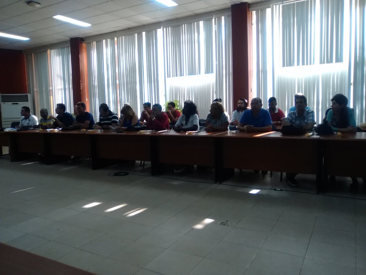 yadianperez's tweet photo. Ahora presentación de la Rectora de la @universidad_uci a candidatos a delegados provinciales y a diputados. @Elecciones_Cuba @Marticacuba @nicado3 @Fidelensusideas https://t.co/Jf1PKvBIvU