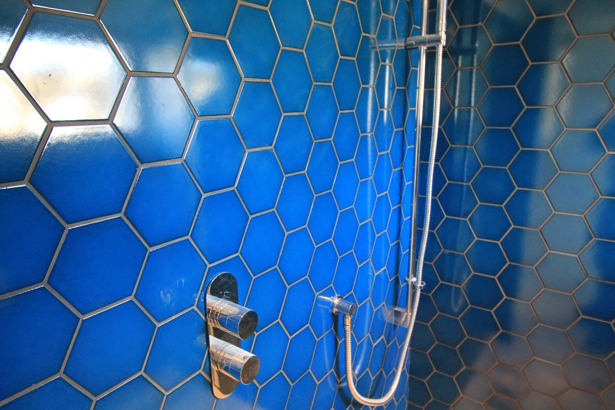 Wall tiling / NW3
Contact us!
#floor #wall #bathroom #toilet #kitchen #tiles #refurbishment #tilers #londontiles #professionaltiles #londonWall