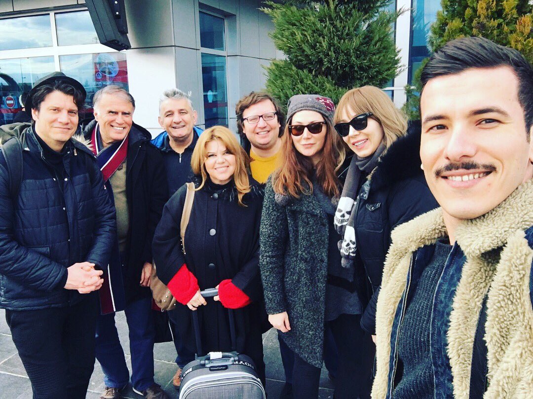 ummuhankildis's tweet photo. “Bir Bu Eksikti” bu akşam Kayseri Kültür Merkezi’nde 🎭💙Bekliyoruuz 🤗 @tiyatroyuncular https://t.co/xiJuydcQrM
