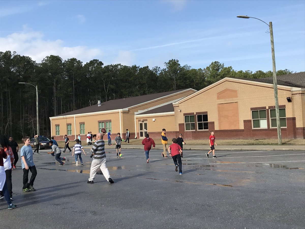 Mrs. Ardito tweet media