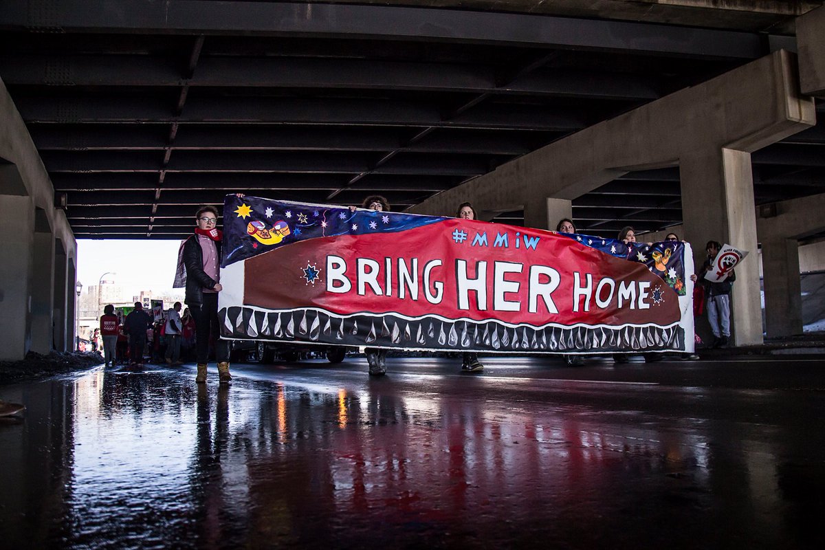 miwsac's tweet image. Photo album from the past #MMIW March on Valentines Day!
Follow the link,..
facebook.com/media/set/?set…