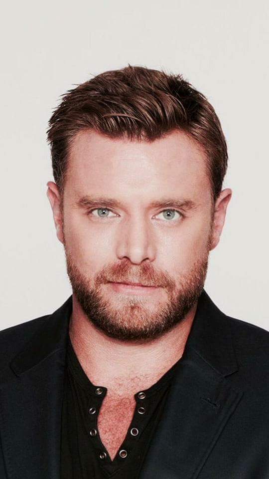 jabbyjanene's tweet image. OMG IT'S BILLY DAY YESTERDAY WE HONOURED THE QUEEN #KellyMonaco TODAY WE HONOUR THE KING #BillyMiller KELLY YOU MIGHT WANT TO KEEP YOUR EYE ON TWITTER TODAY @kellymonaco1 #KillyLiveWeek #KillyLive and let me say gdamn he is fine