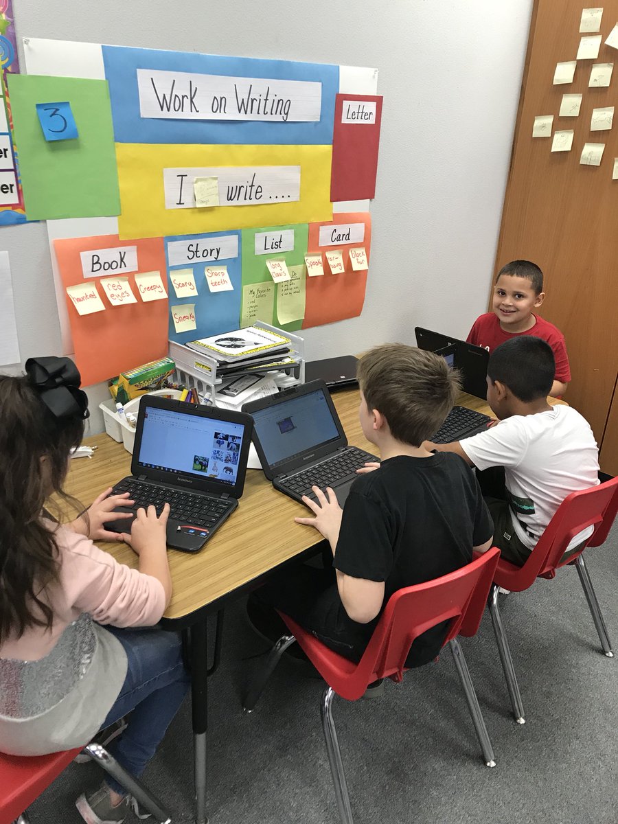MGodfrey2016's tweet photo. Making our own advertisements for our favorite toys in Google Draw.    @LubbockDL @LubbockISD #Hardwickpride https://t.co/alAuOY3EXZ