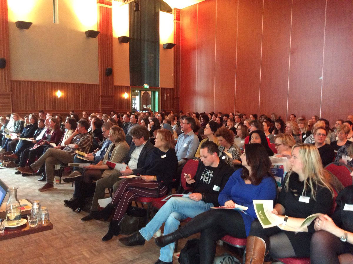 WillemsAnne's tweet photo. 180 deelnemers aan infobijeenkomst Zorgcombinaties Jeugd regio West Brabant West. Mooie samenwerking van gemeenten, @SPRINGJEUGD, jeugdhulpaanbieders #zcwbw https://t.co/YOqRh3IN5d
