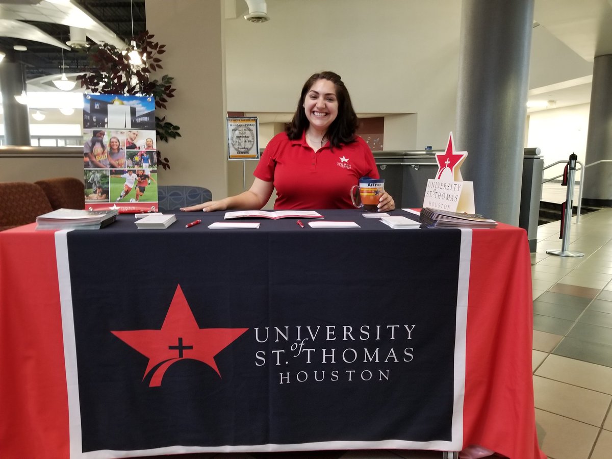 USTSaraJohnson's tweet image. Good morning @SanJacCollege #CentralCampus ! Come stop by the Transfer Fair today until 1230pm in the ILC. @USTadmissions @stthomashouston is across from the @SJCUnivCtr ! #Transfer2UST #TransferScholarships #Smiles4Everyone