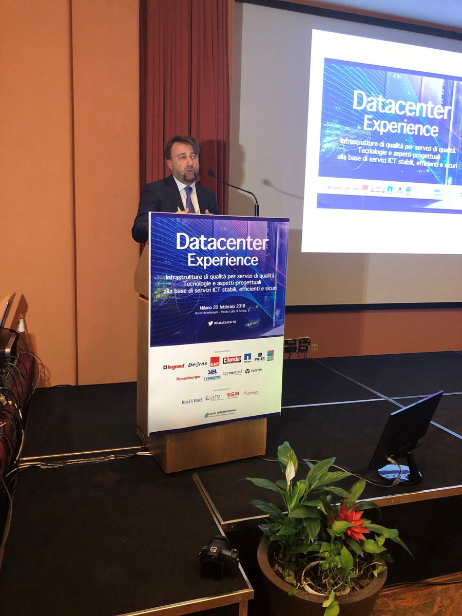 soiel_it's tweet photo. #DataCenter18 Come garantire #DisasterRecovery e #BusinessContinuity? Ce ne parla Maurizio Petracca, Head of IT Management @SIA_pressoffice https://t.co/i5iXbZ4mBJ