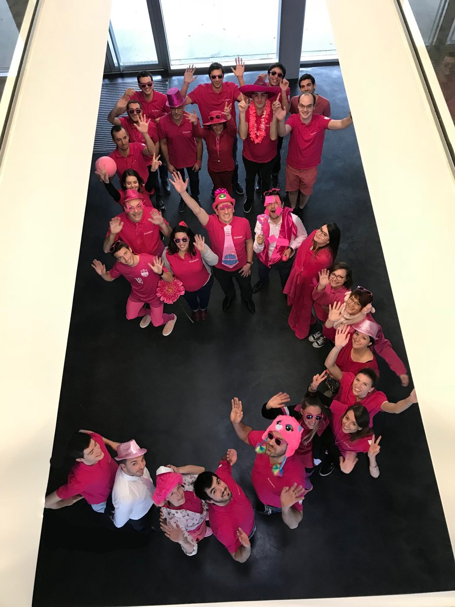 _Conserto's tweet photo. 📌 Petit tour des agences : à #Nantes le #pinkday bat son plein : #5ans !! 🎉💪 Quelle agence remportera le titre de #champion du Pink Day ?
#TousEnRose 🔝 https://t.co/raCcK2f4zh