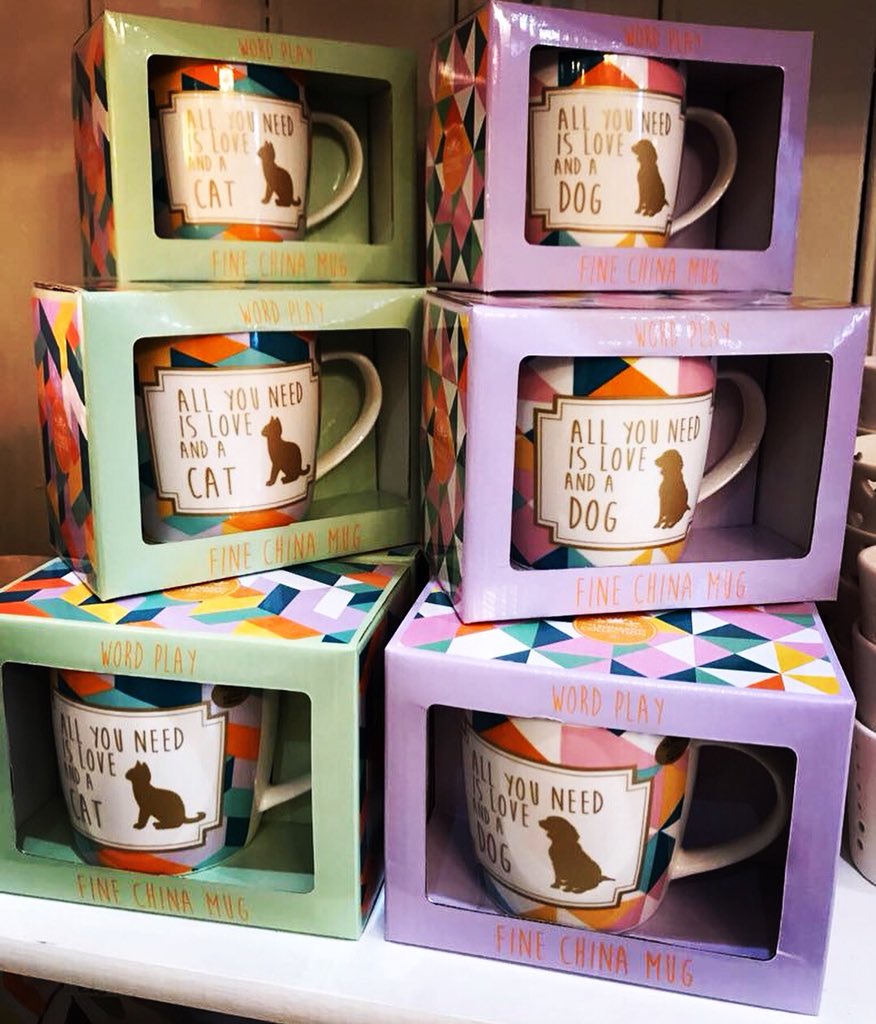 Today is National Love your Pet Day, not sure they need a special day...we love our pets EVERYDAY! 🐶🐱🐭 #NationalLoveYourPetDay #LoveYourPetDay #CrystalPalace #crystalpalacetriangle