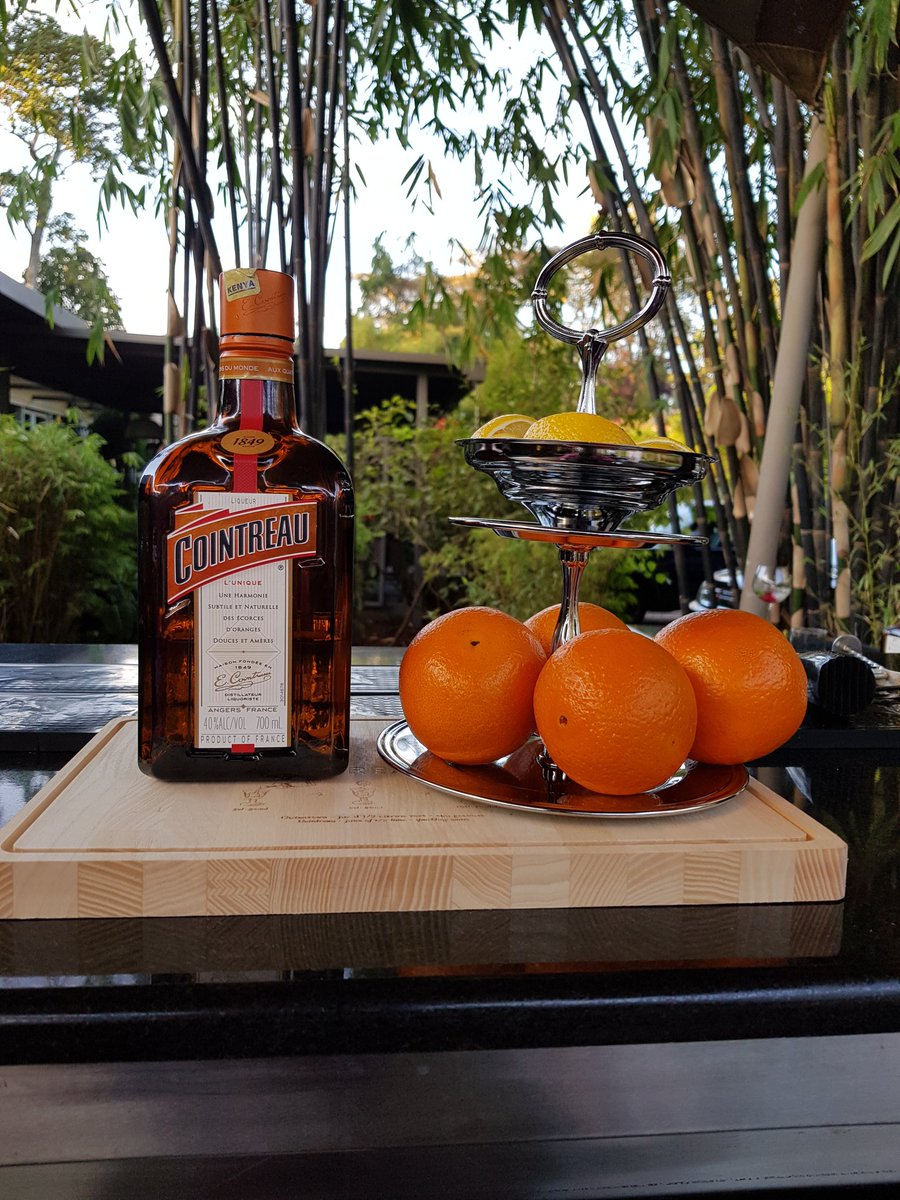SHKConsulting's tweet photo. It's cocktail o'clock and we had the pleasure of sampling the cocktails being served at #FHT2018. See you on 3rd March #drinkmeFHT2018 #cointreauKE @mikemakori_ @nanciemwai @slater&amp;whittaker @KenyaBuzz https://t.co/huB6ccoWVt