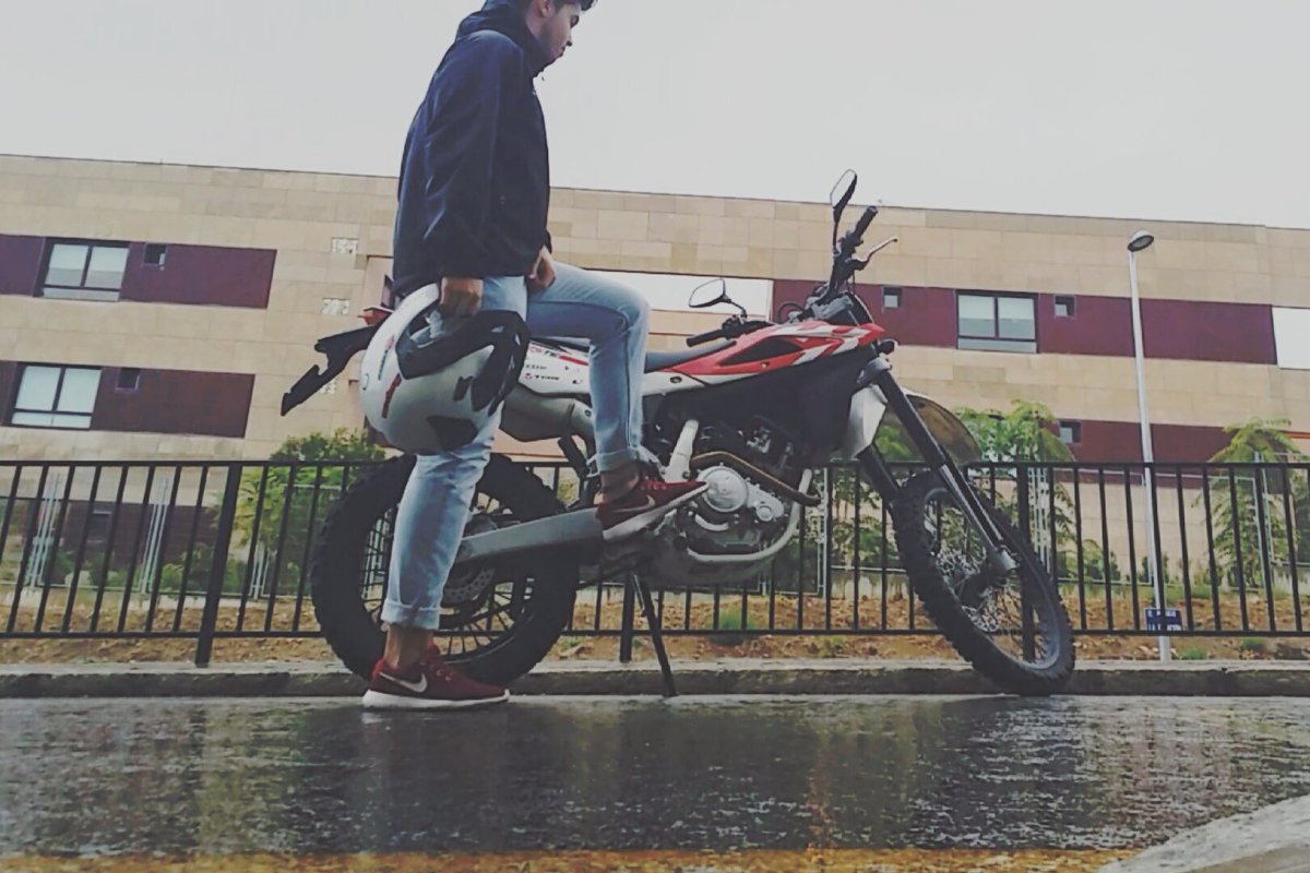 RRPPJQuiles's tweet photo. Motocross life. https://t.co/rQqpNLKHbp