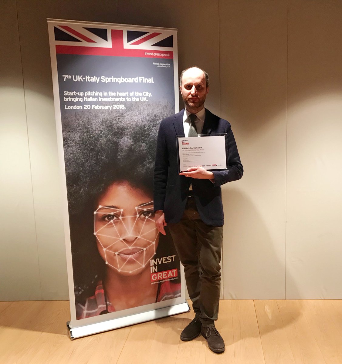 tradegovukITA's tweet photo. Congratulations @neuronguard for winning the #UKItalySpringboard Award in collaboration with @setsquared for their innovative product which will help prevent brain damage! #InvestInGREAT https://t.co/C7AB8kelYO