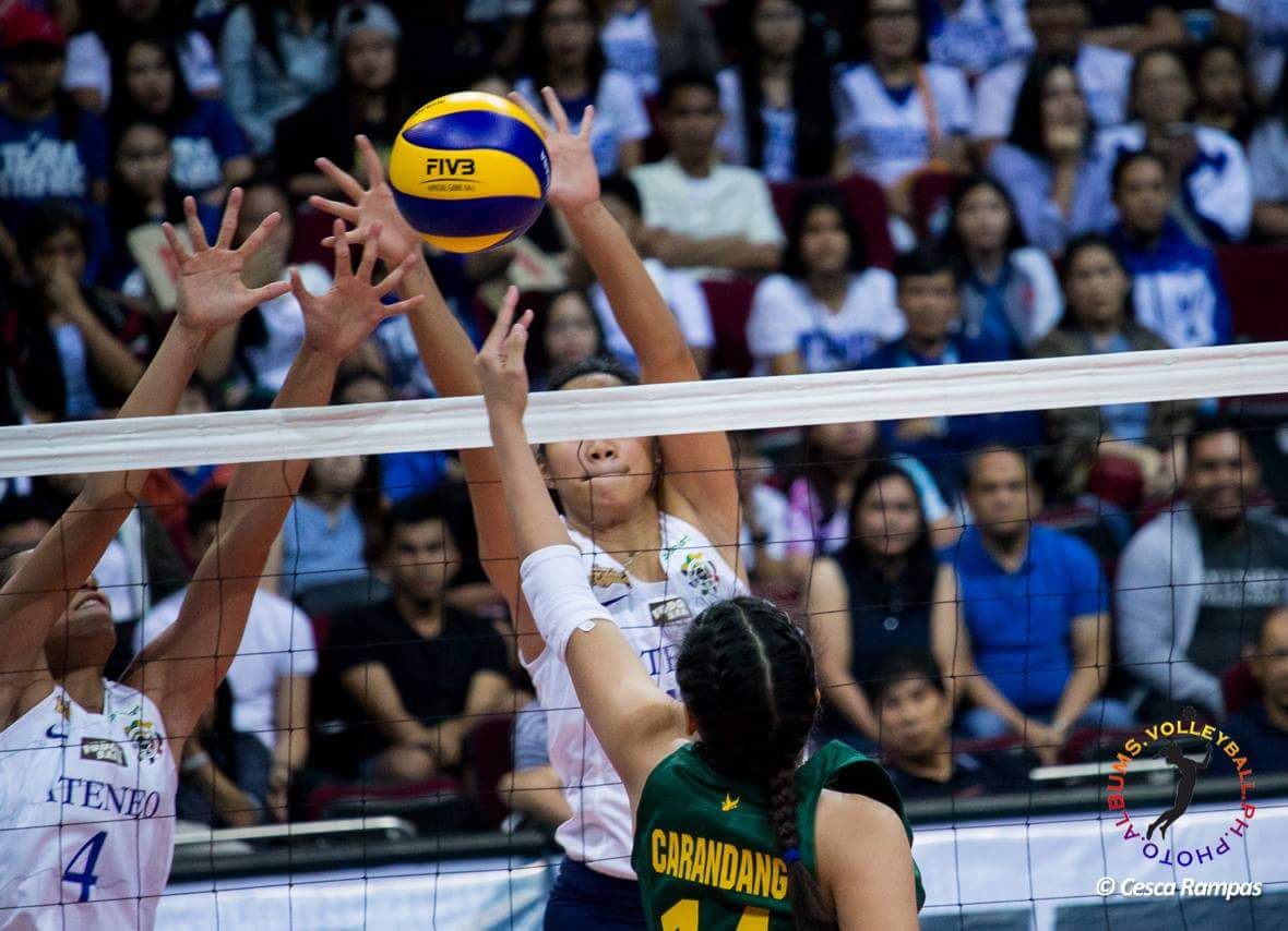 ALEverlasting's tweet photo. Keep flying, lady eagles! The Ateneo community especially @ALEverlasting are right behind your back. Literally! Hahaha (see pictures) #BendTheThrottleAteneo #MasmalakiAngBirdNamin https://t.co/W9XqtXFpoB