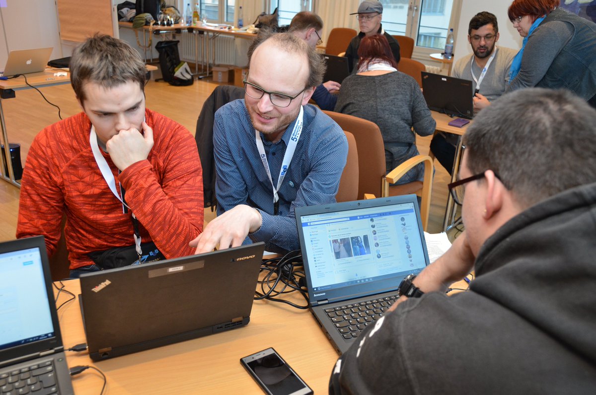 BeBunterwegs's tweet photo. #Rheinsberg5 Stimme aus AG "Computer-Schulung für Menschen mit Beeinträchtigung": Keine Angst mehr vor der Maus - digitale #Teilhabe - @PIKSLLabor macht es einfach - #BTHG #Bildung https://t.co/I8Ww3r9nJd