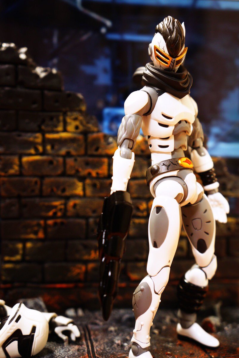 TOYS TO ART POPUP + 合成人間カスタムショー」会場で、『ネクストマン