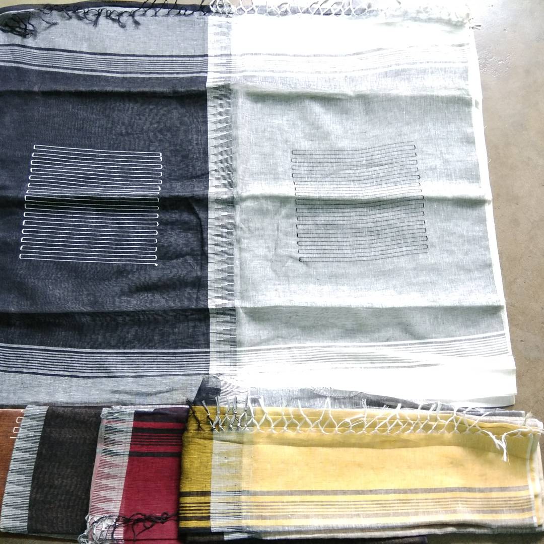 60 count linen saree from Weaver of bhagalpur 🌼...Contact for bulk order.. #linensarees #linen #Sarees #sari #saree #linendress #linensari #sareelove #onlineshopping #shopping #shoppingonline #irhandloom #handmade #handwoven #handloom #tuesdaymotivation #weavercollection #design