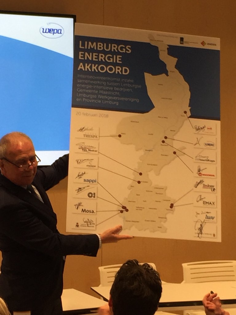 RonBissels's tweet photo. Ondertekening van Limburgs Energie Akkoord met de Industrie: prachtige start van een grote, maar interessante opgave. https://t.co/z7xAYt8M1y