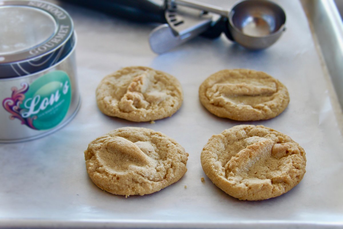 LousGourmet's tweet photo. Lou's Peanut Butter #Cookies in one word...#Scrumptious https://t.co/BEt0OJmTzp