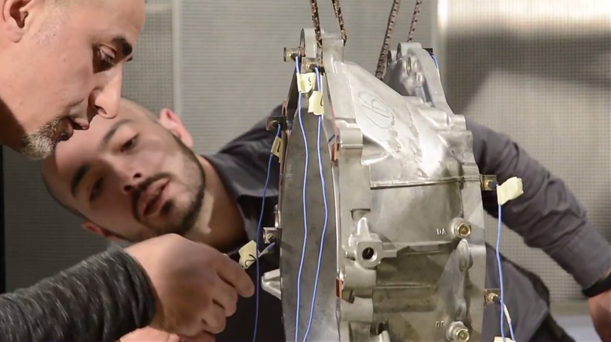 siemenssoftware's tweet image. We invite you to join us for an informative and educational day covering the basics of #ModalAnalysis and #FEA-Test Correlation on March 13 at the University of Kentucky in Lexington: ow.ly/86lR30iiUG4