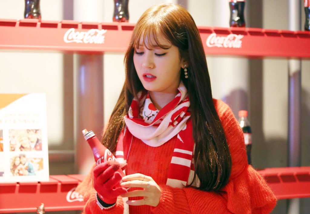 somipics's tweet photo. 180201 https://t.co/nTzDhXltL7